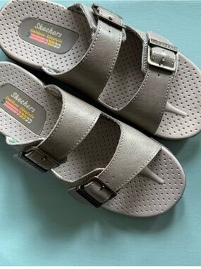 Skechers Women's Reggae-Jammin Sandal Size 8 Taupe Leather Upper